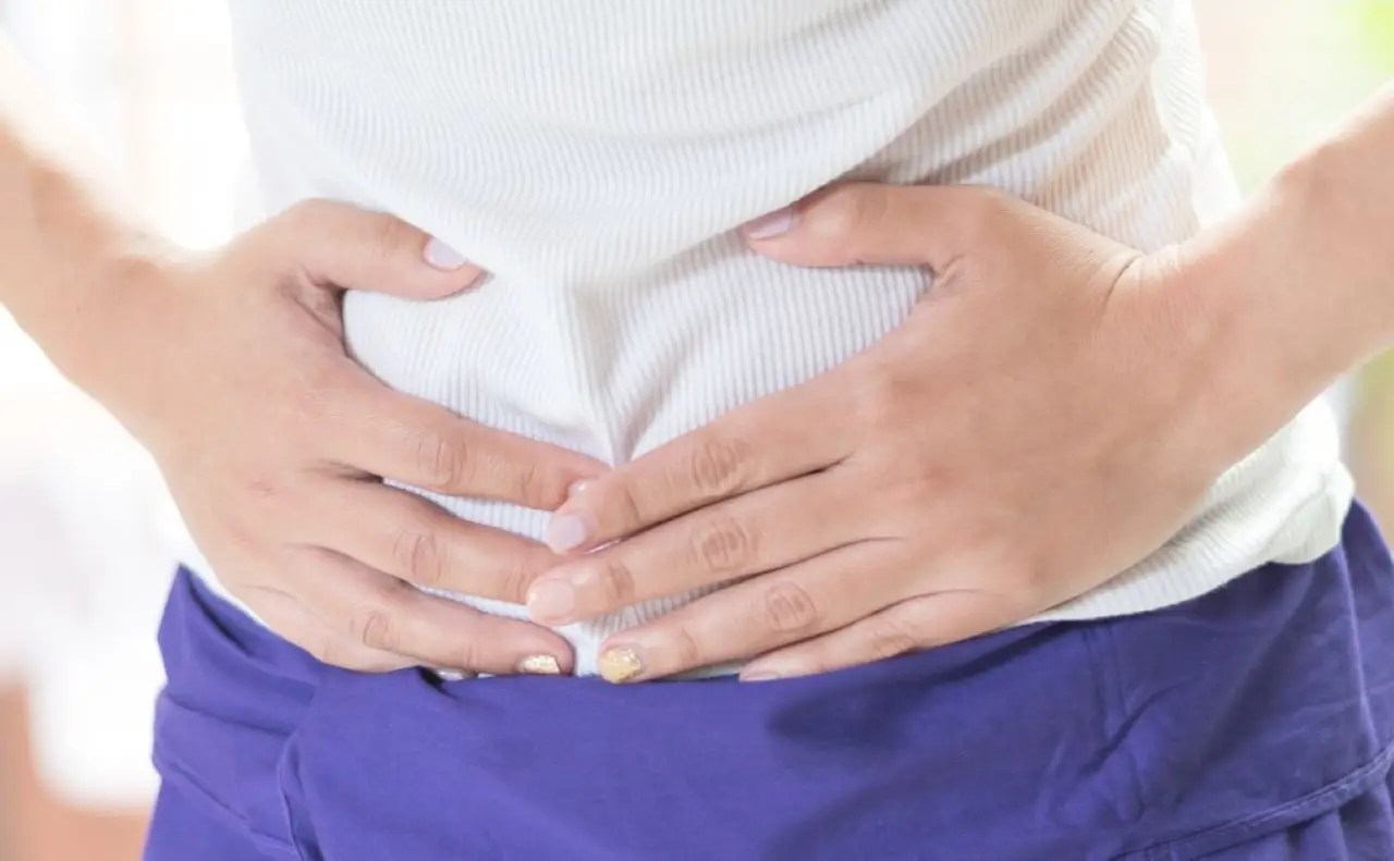 Pancia gonfia anche dopo i pasti leggeri? Ecco l’errore che fanno in tanti Pancia gonfia anche dopo i pasti leggeri? Ecco l’errore che fanno in tanti