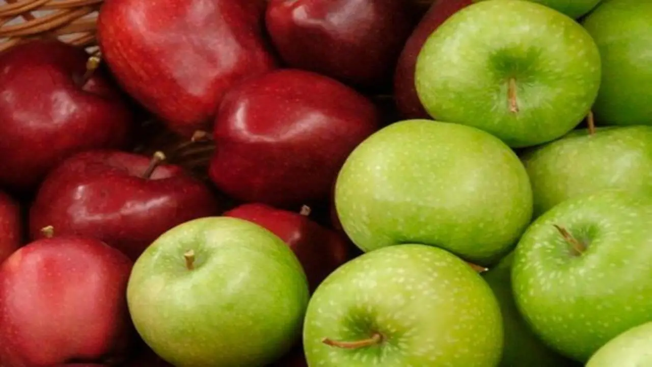 Cibi “insospettabili” che fanno gonfiare: 5 alimenti salutari da consumare con moderazione Cibi “insospettabili” che fanno gonfiare: 5 alimenti salutari da consumare con moderazione