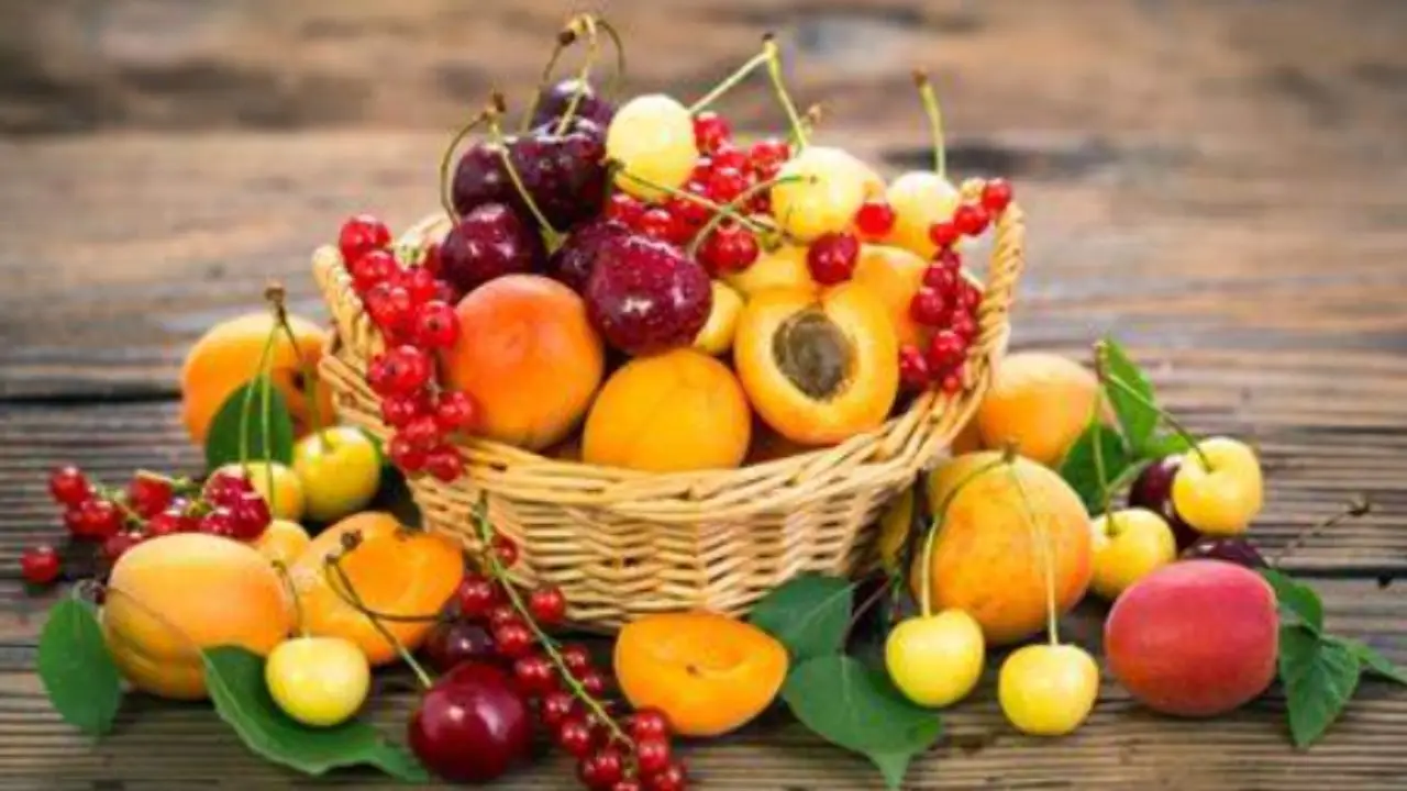 Mai mangiare questi frutti dopo cena: favoriscono fermentazioni e gonfiore Mai mangiare questi frutti dopo cena: favoriscono fermentazioni e gonfiore