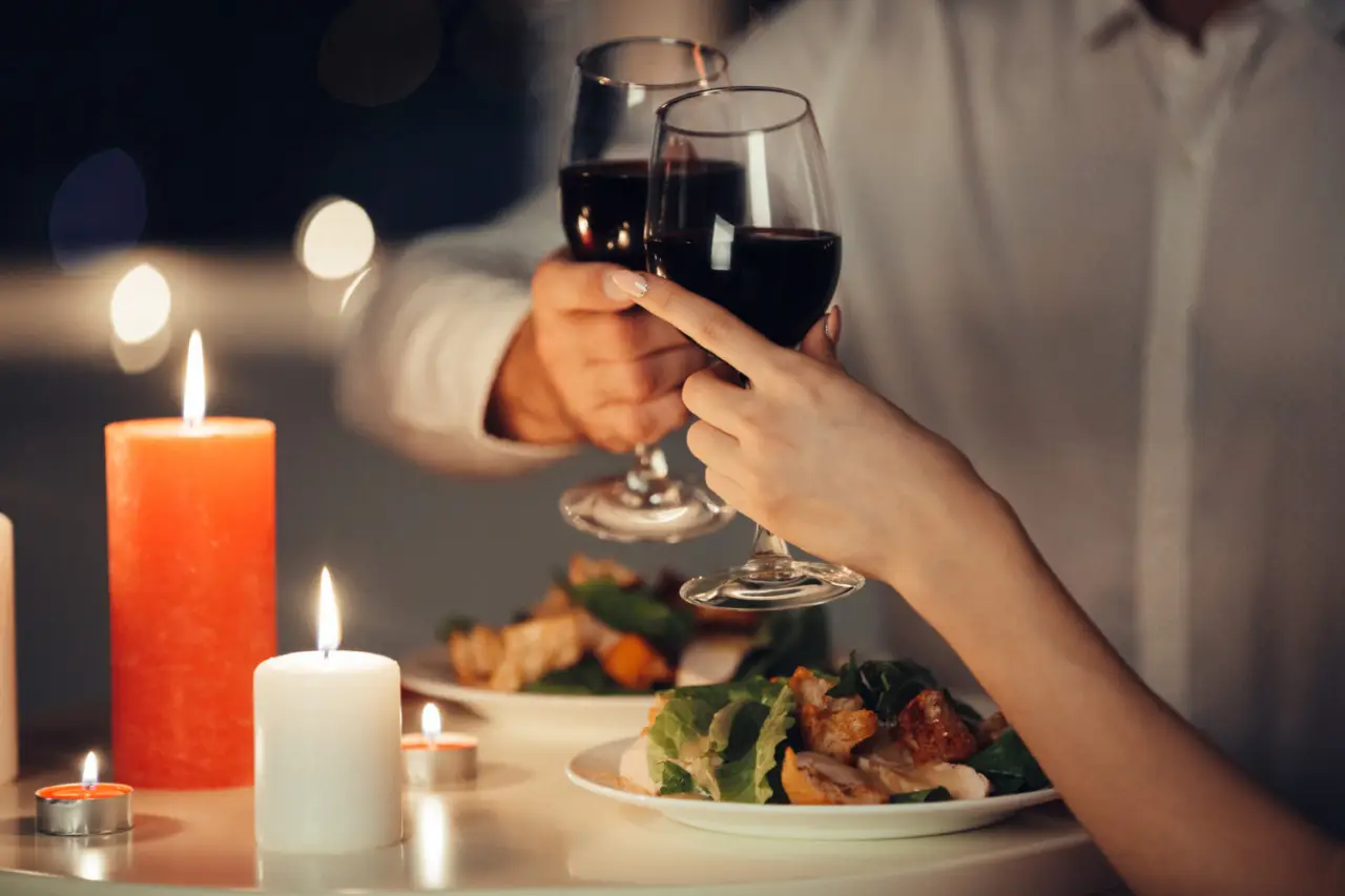 Cosa mangiare a cena per svegliarsi con la pancia piatta: ecco la combinazione ideale Cosa mangiare a cena per svegliarsi con la pancia piatta: ecco la combinazione ideale