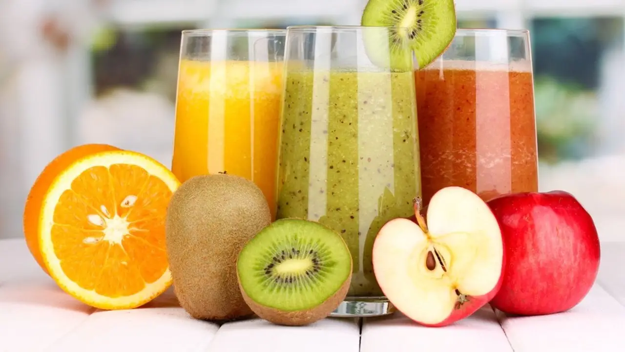 Bevanda sgonfia-pancia da bere al mattino: ecco la ricetta più consigliata dai nutrizionisti Bevanda sgonfia-pancia da bere al mattino: ecco la ricetta più consigliata dai nutrizionisti