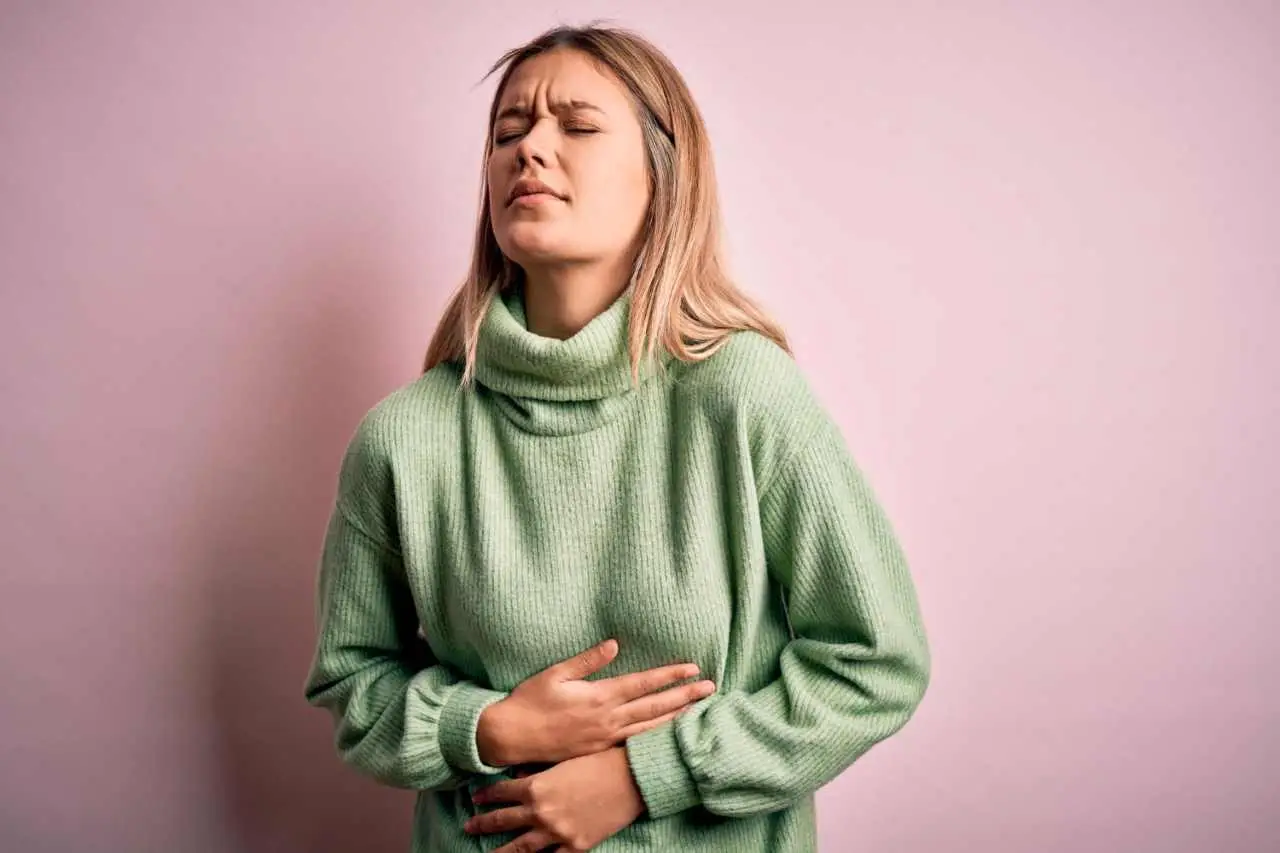 Come migliorare la digestione dopo i 50 anni: consigli del gastroenterologo Come migliorare la digestione dopo i 50 anni: consigli del gastroenterologo