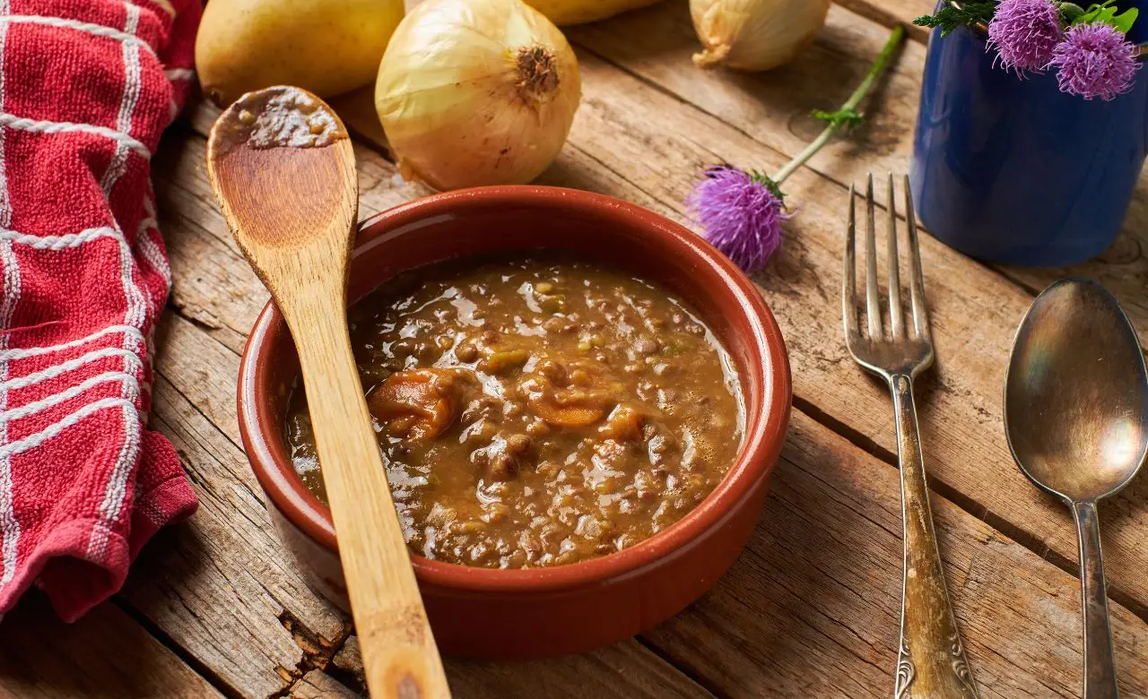 Come rendere le lenticchie più saporite: il metodo consigliato dagli chef Come rendere le lenticchie più saporite: il metodo consigliato dagli chef