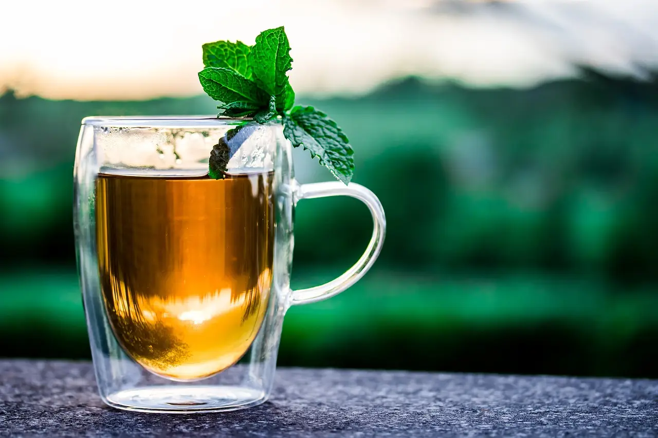Come gestire i livelli di zucchero nel sangue con una tisana serale secondo la nutrizionista Come gestire i livelli di zucchero nel sangue con una tisana serale secondo la nutrizionista