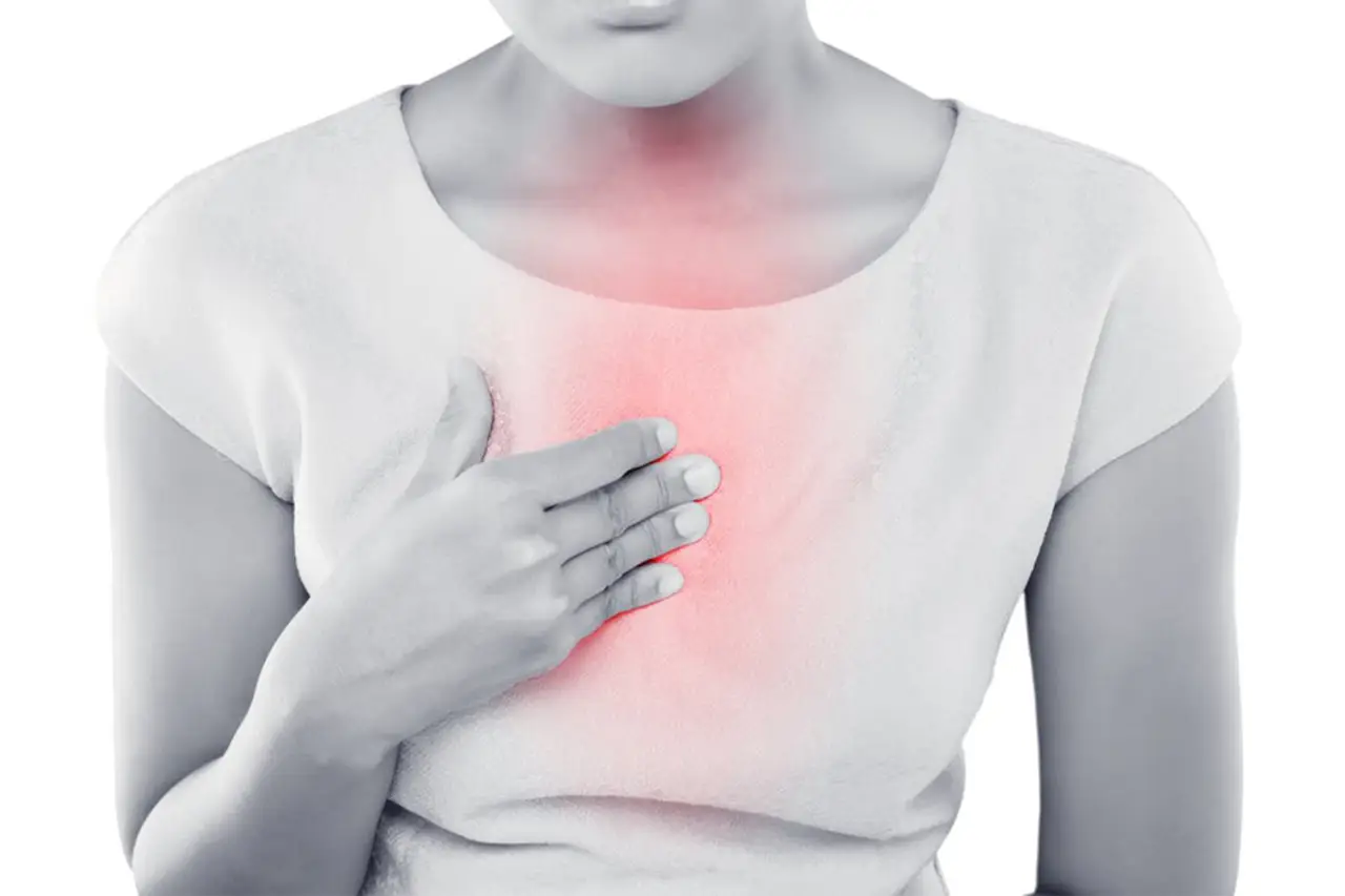 Reflusso gastrico: quali rischi considerare e le complicanze da conoscere Reflusso gastrico: quali rischi considerare e le complicanze da conoscere