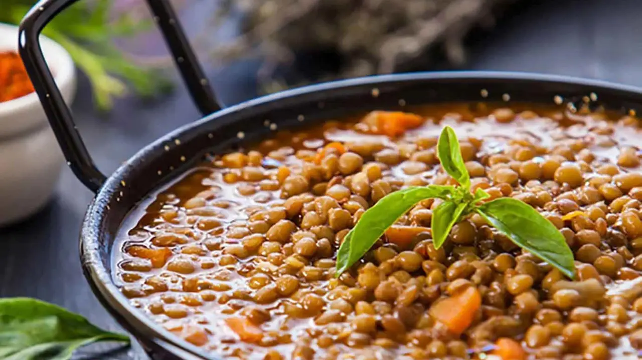 Lenticchie più saporite: il trucco per prepararle al meglio Lenticchie più saporite: il trucco per prepararle al meglio