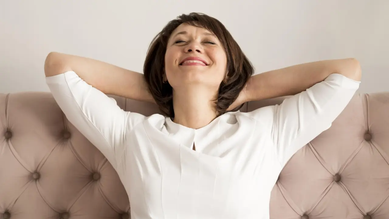 5 abitudini serali che aiutano a ridurre il gonfiore addominale secondo i nutrizionisti 5 abitudini serali che aiutano a ridurre il gonfiore addominale secondo i nutrizionisti